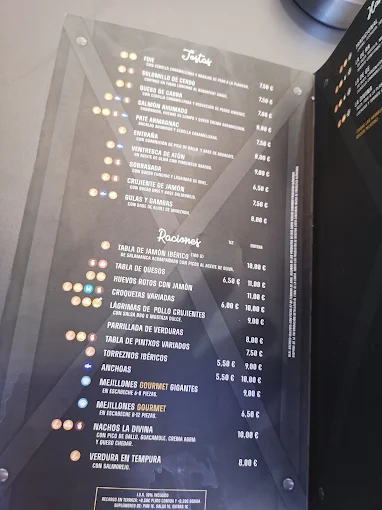 Restaurante La Divina más Ke Tapas menu 1